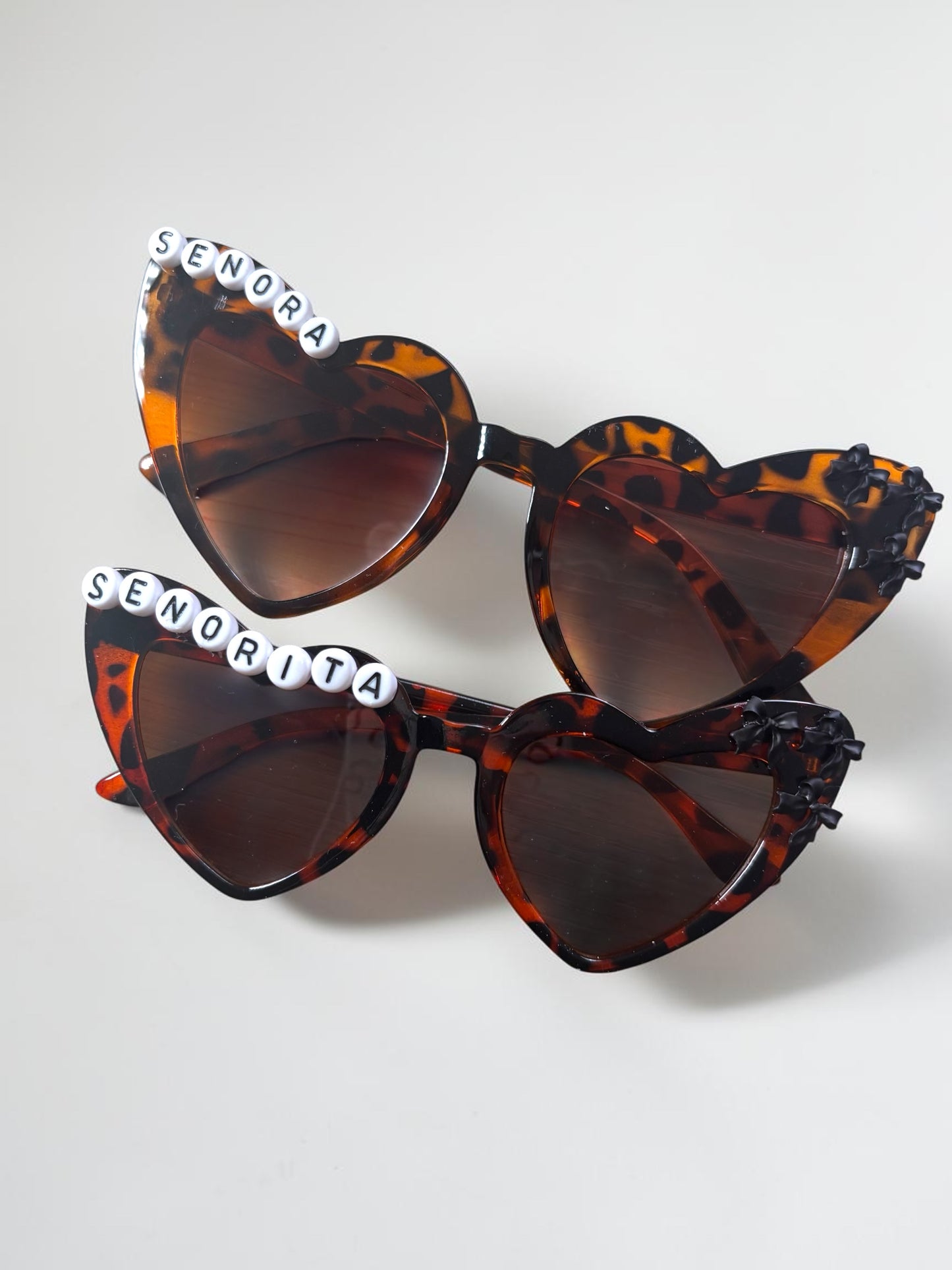 Senora y Senorita Sunnies