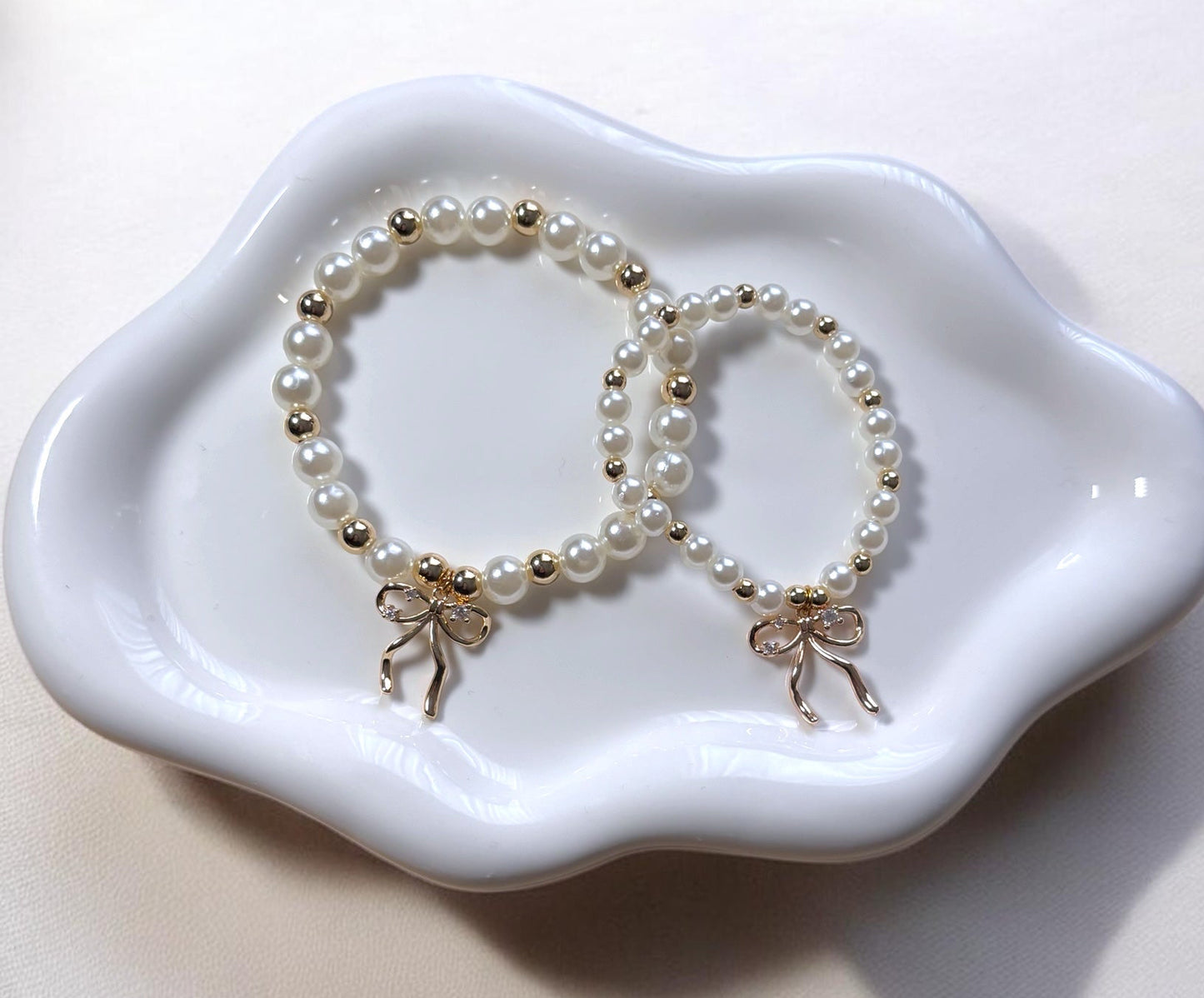 Pretty Lil Bow Bracelet