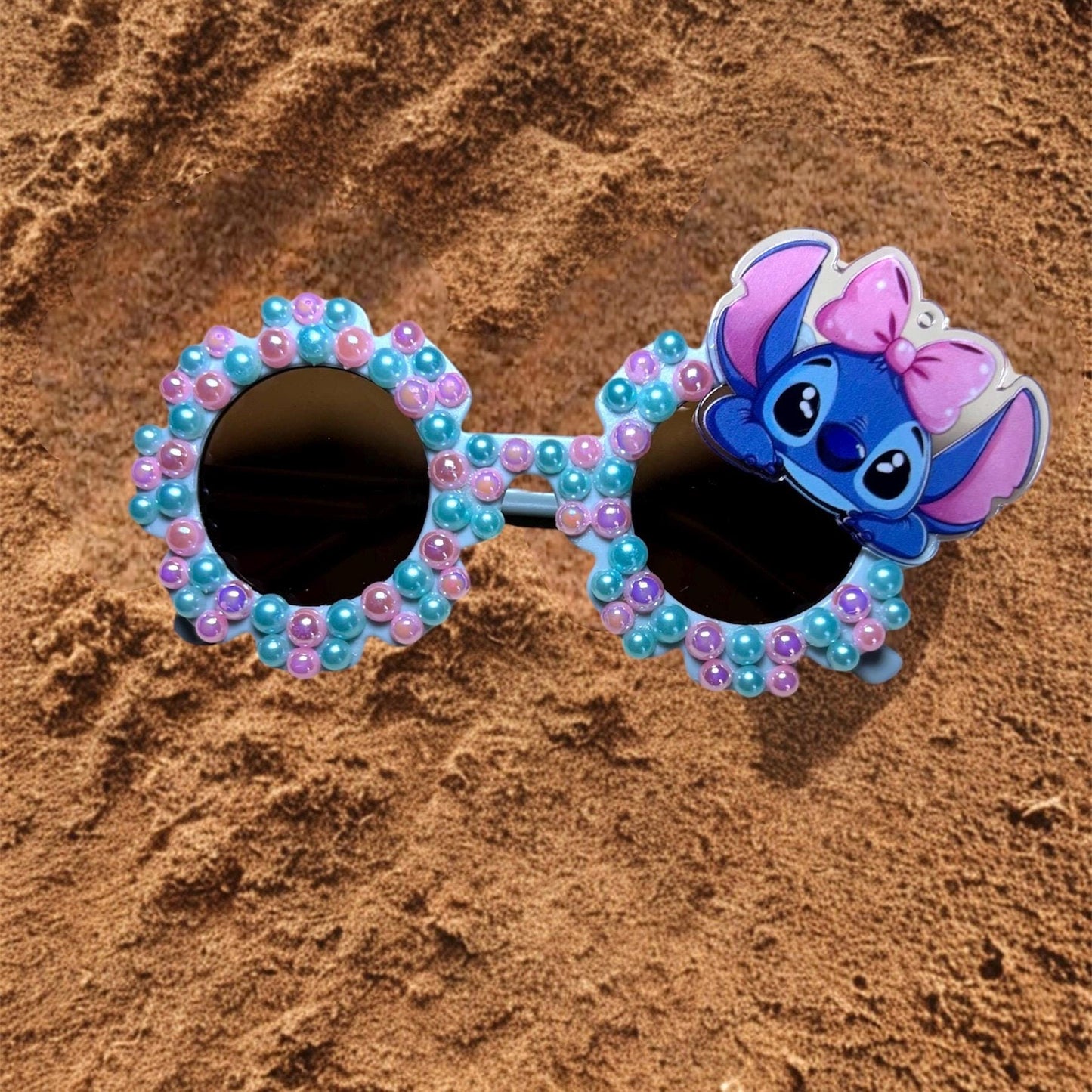 Sandy Toes & Bows