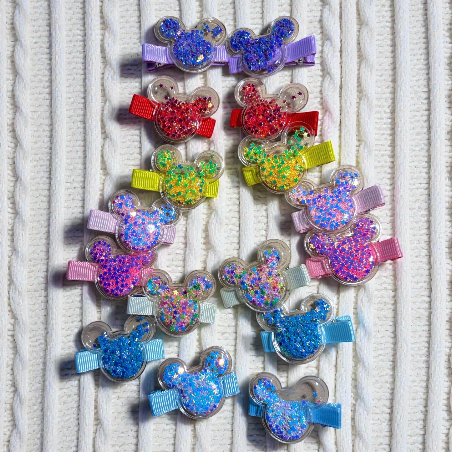 Minnie’s Signature Clips