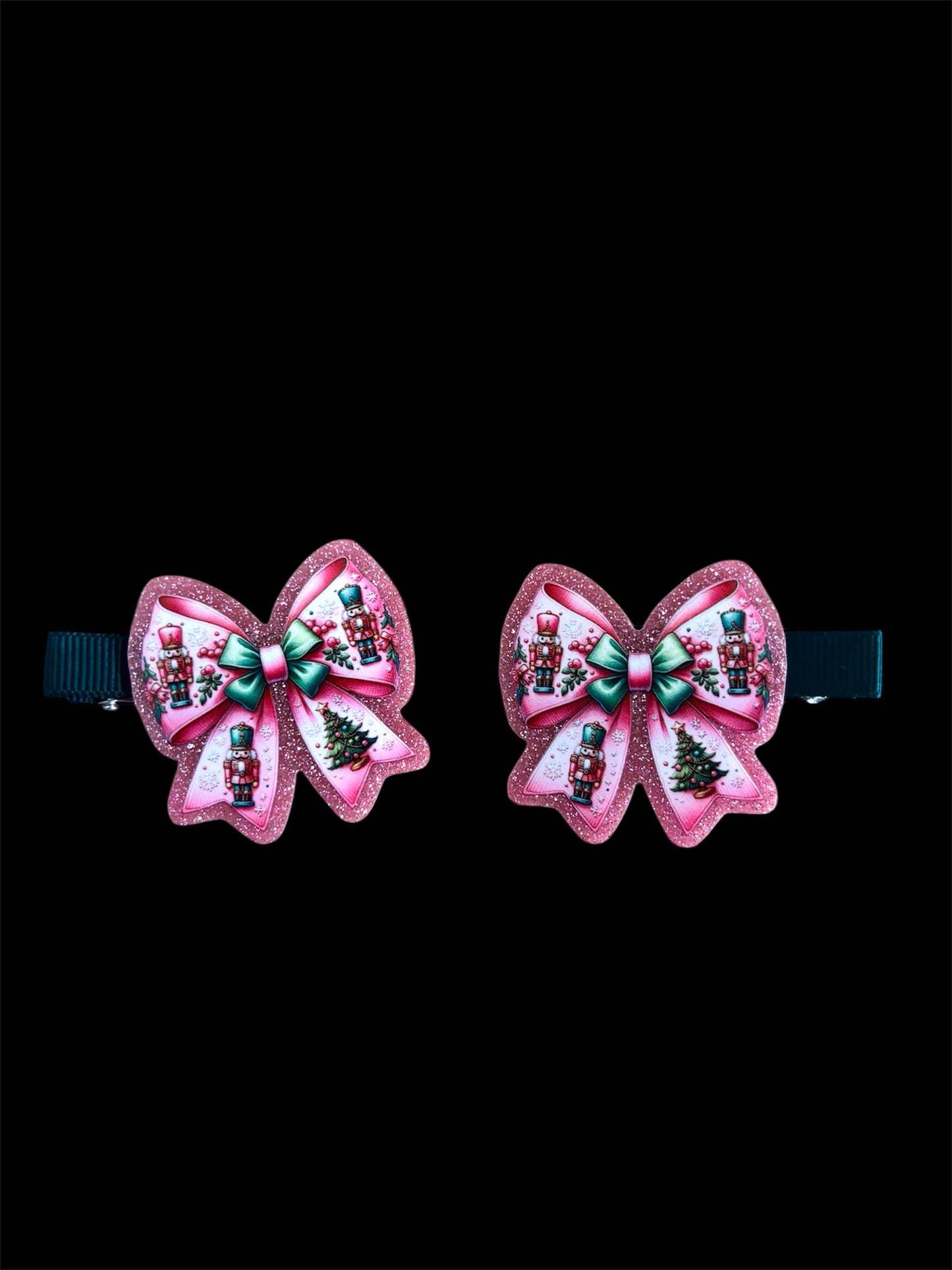 Santa’s Helper Clips